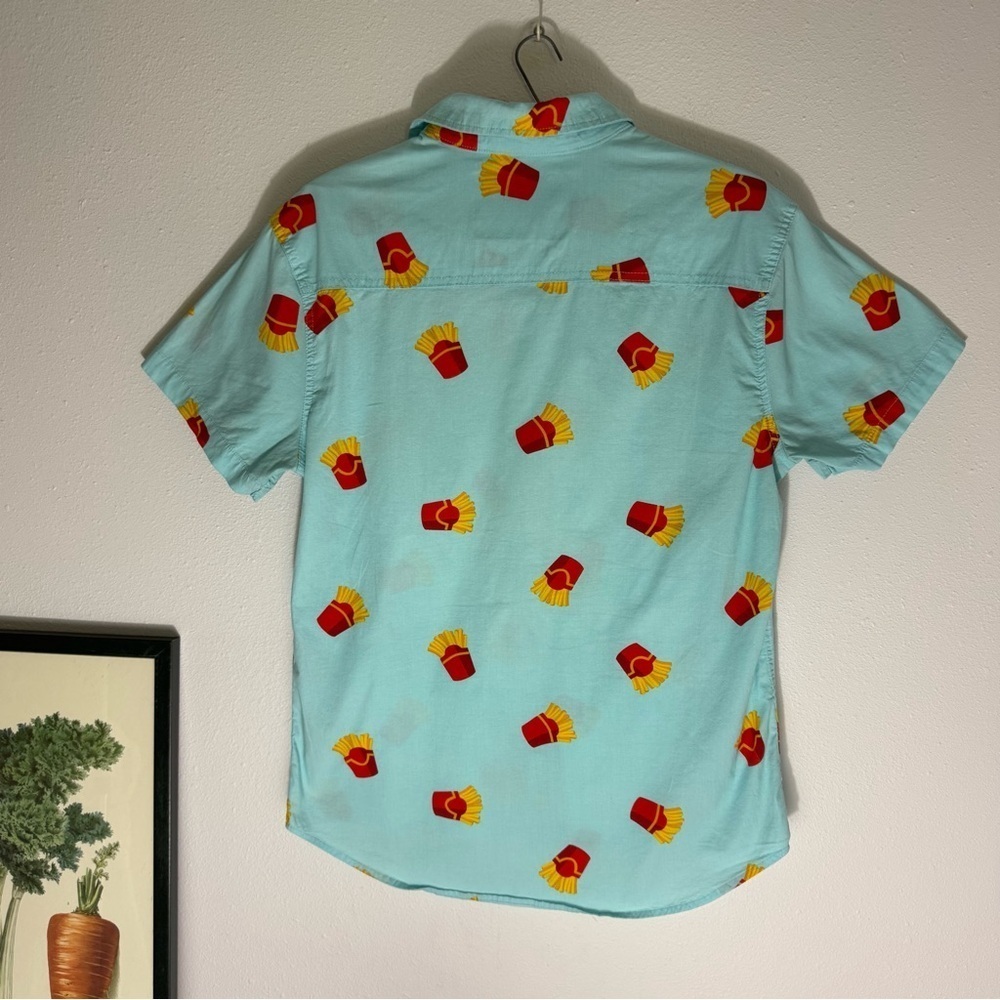 Five Points Industries NYC blue French fry print short sleeve button down size M - Picture 3 of 16